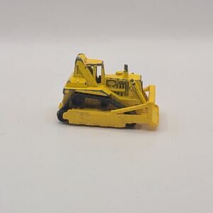1991 Hot Wheels Yellow Bulldozer Malaysia Construction Vehicle Diecast